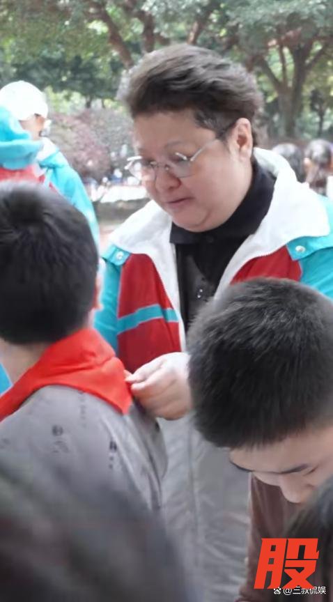 韩红基金会接连四次争议是巧合吗 善款使用疑云重重